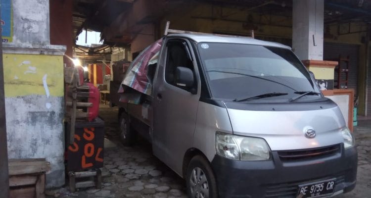 Wakil Ketua DPR RI Minta Pemerintah Tunda Impor 105 Ribu Pikap dari India