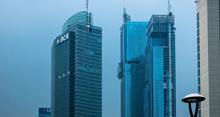 Penurunan Signifikan Saham BBCA, Tekanan Pasar Global Berdampak Penurunan Signifikan Saham BBCA, Tekanan Pasar Global Berdampak